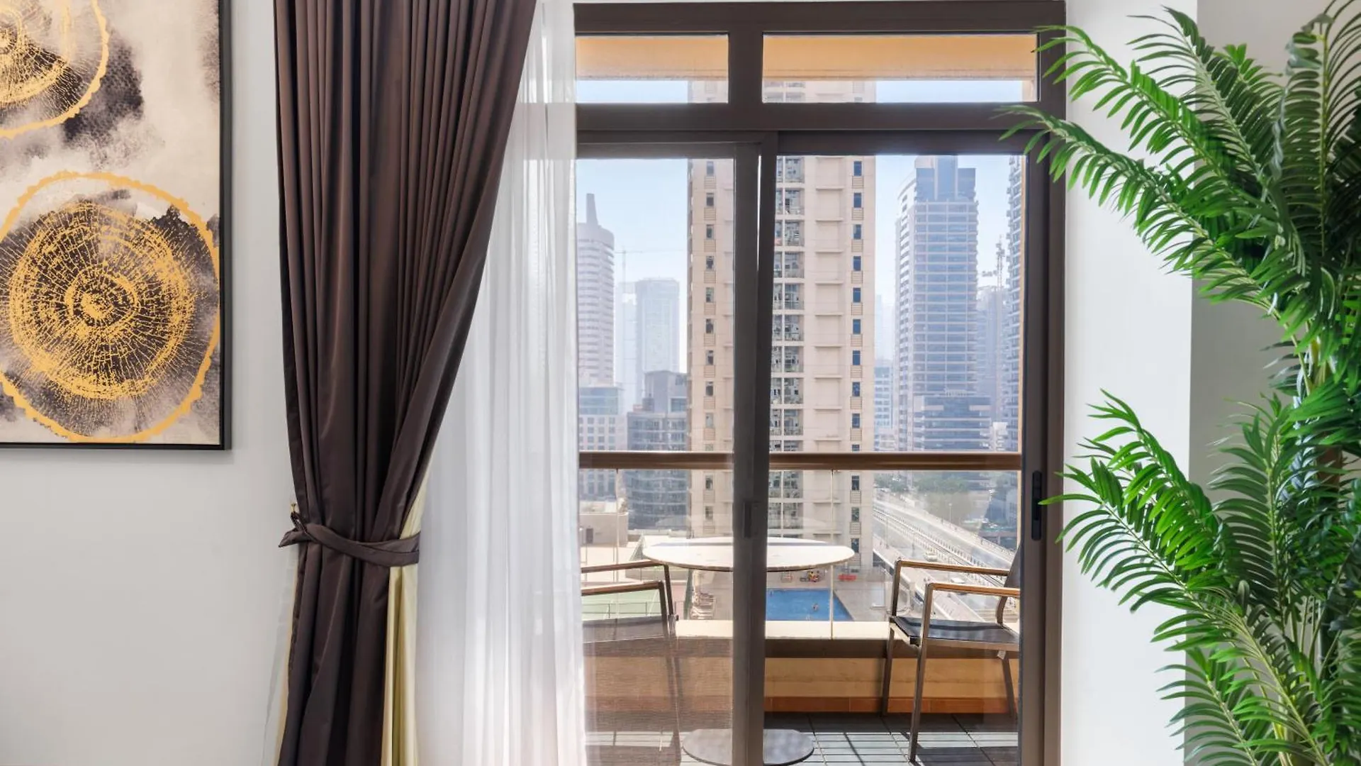 Modern Design 1 Bedroom Apartment, Pool Access Dubai Apartment
