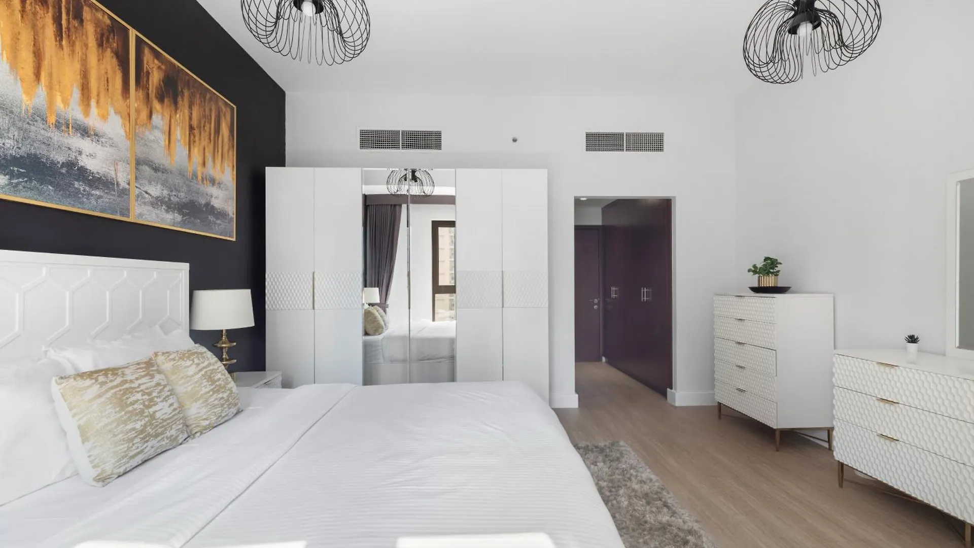 Modern Design 1 Bedroom Apartment, Pool Access Dubai 0*,