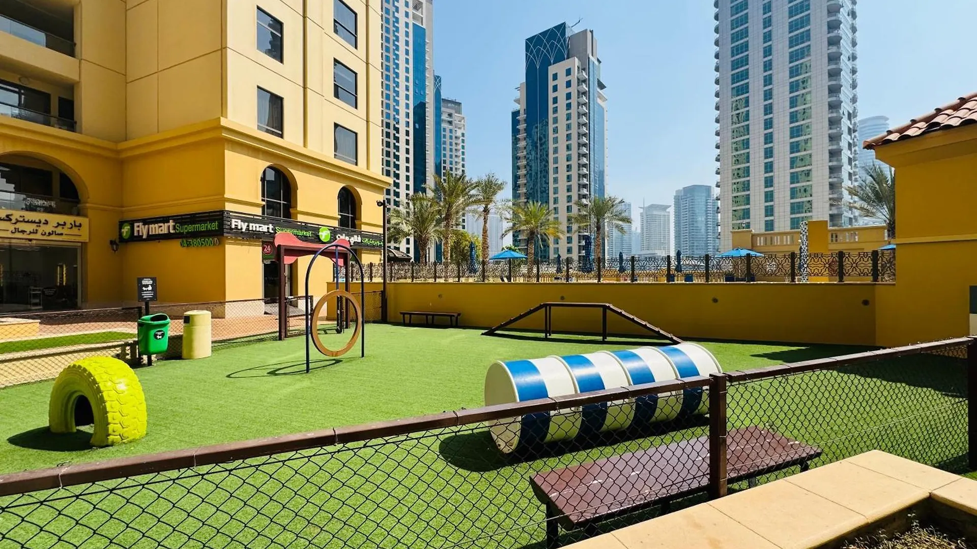 Apartment Modern Design 1 Bedroom Apartment, Pool Access Dubai United Arab Emirates