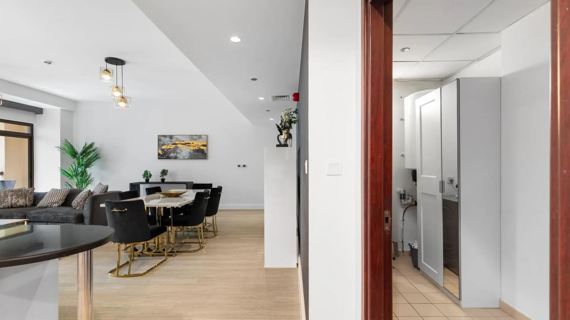 Modern Design 1 Bedroom Apartment, Pool Access Dubai United Arab Emirates