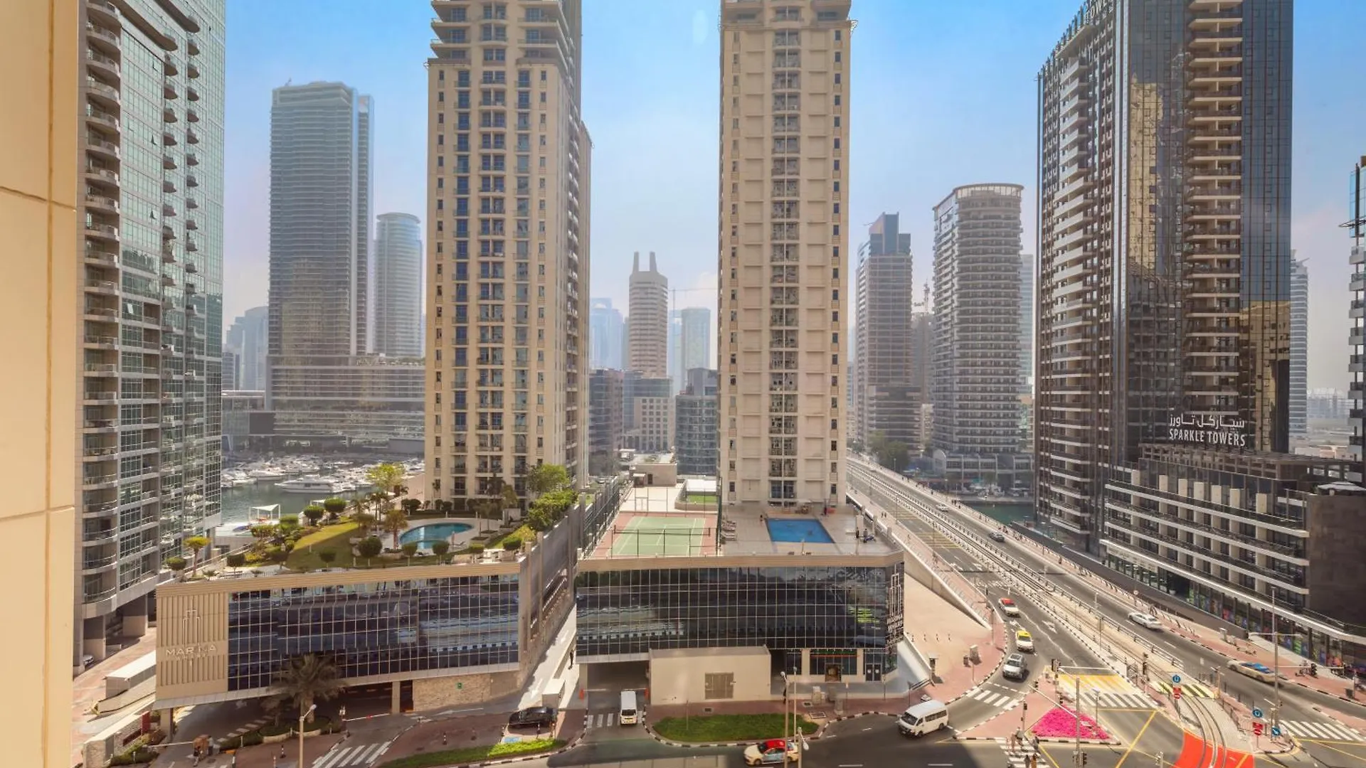 Modern Design 1 Bedroom Apartment, Pool Access Dubai Apartment